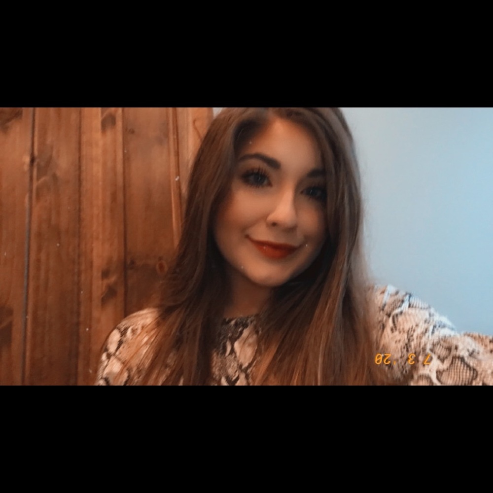 What’s up?! I’m Olivia 🤍